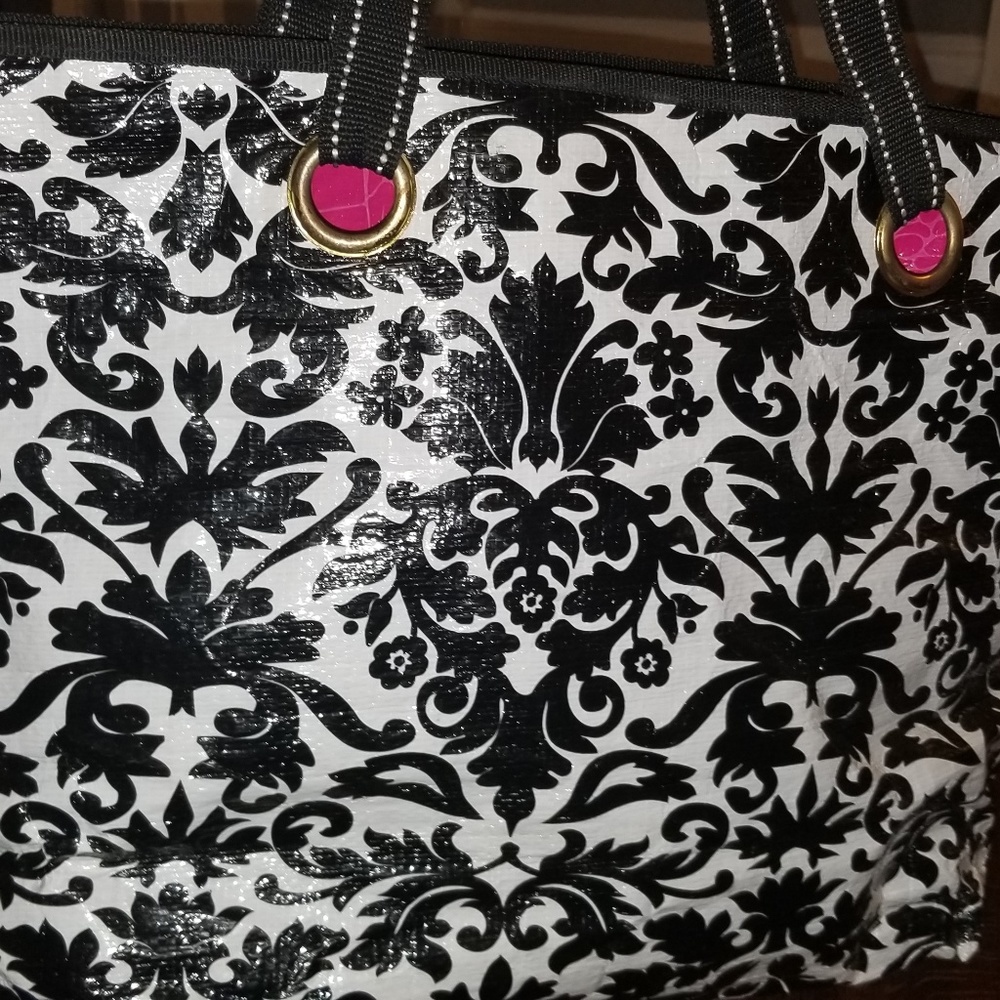 Damask Print Tote Bag